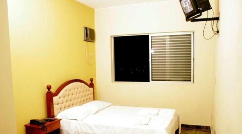 Rodes Palace Hotel Патросиниу Номер фото