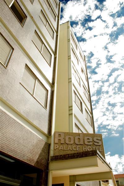 Rodes Palace Hotel Патросиниу Экстерьер фото