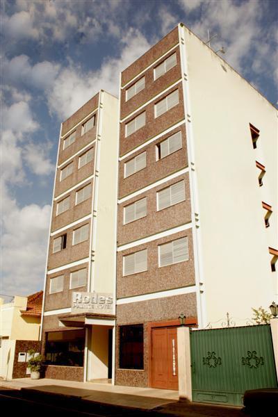 Rodes Palace Hotel Патросиниу Экстерьер фото